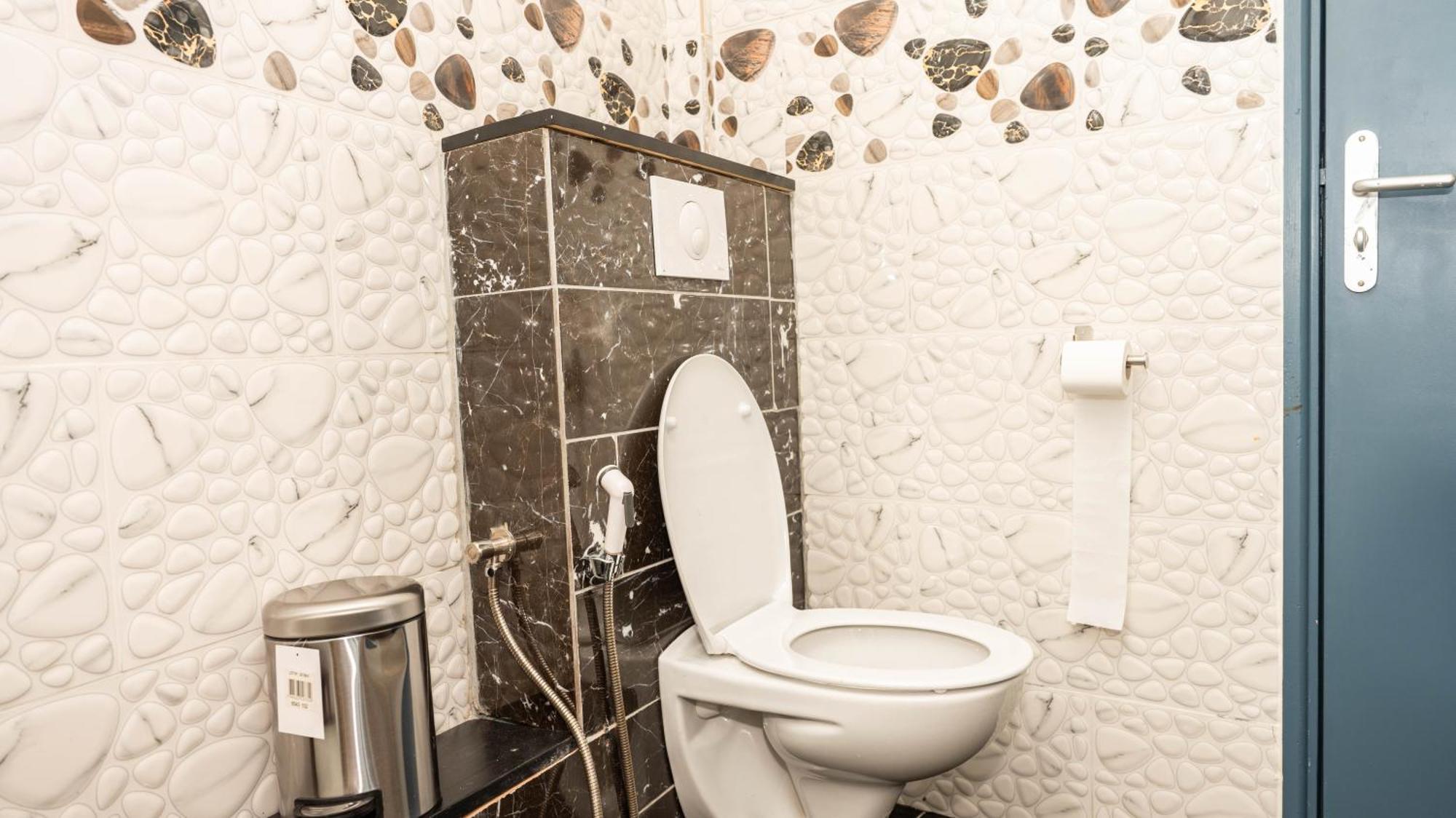 Jade Hotel And Spa Bandrele Luaran gambar